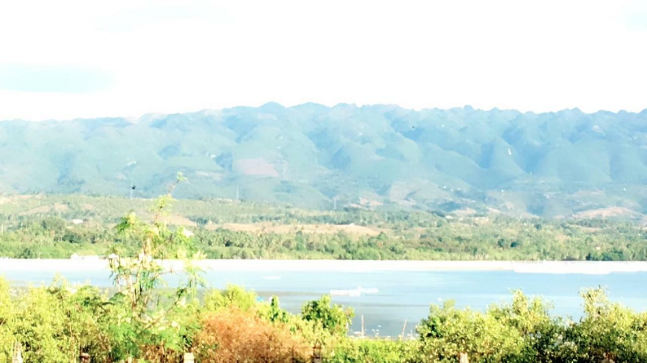 Grae'S Apartelle Moalboal Exterior photo